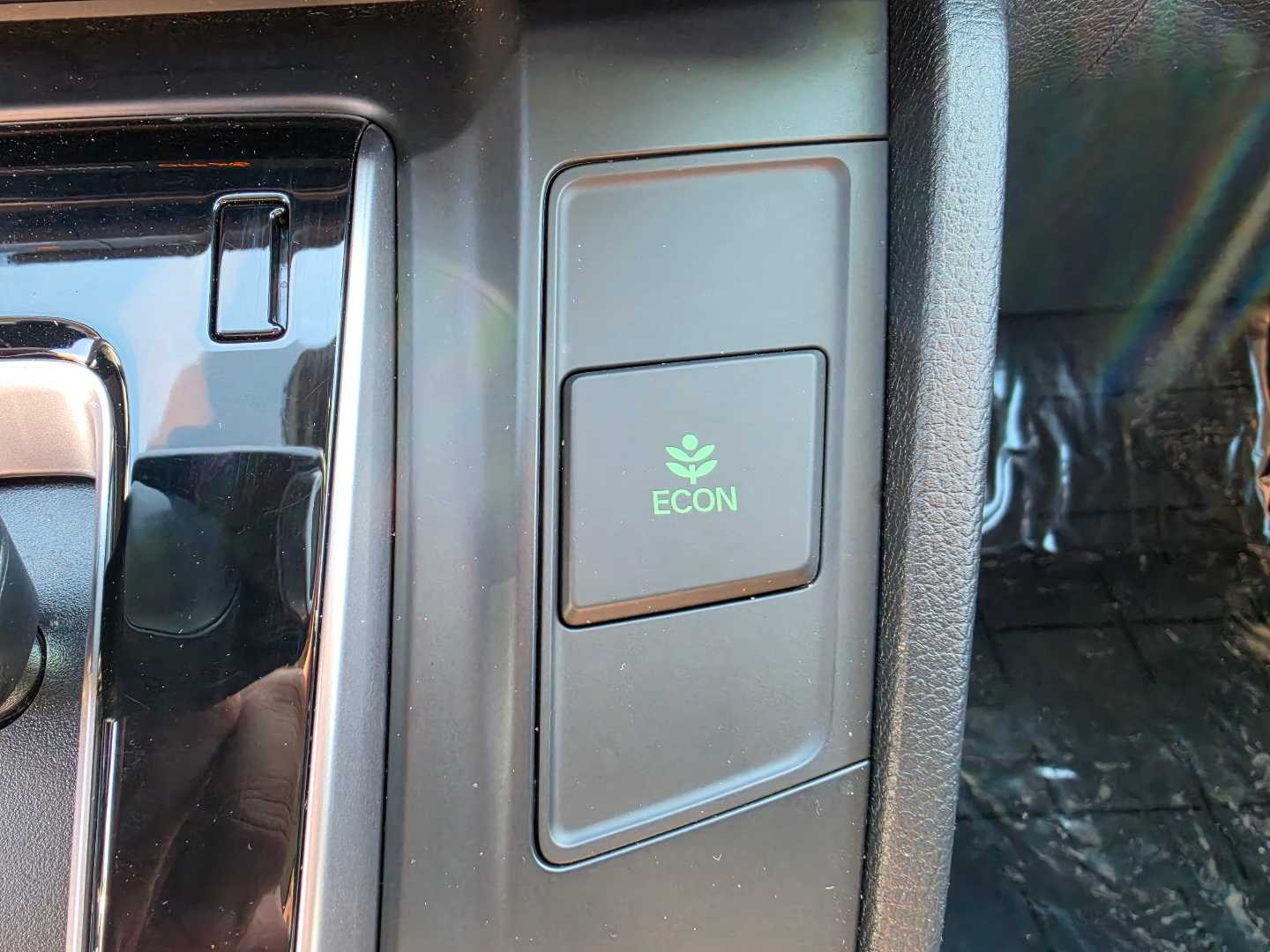 Thumbnail: 2017 Honda CR-V - 19