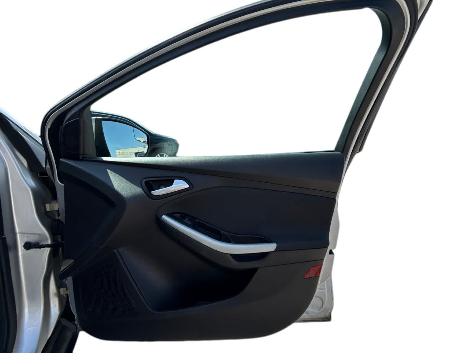 Thumbnail: 2012 Ford Focus - 5