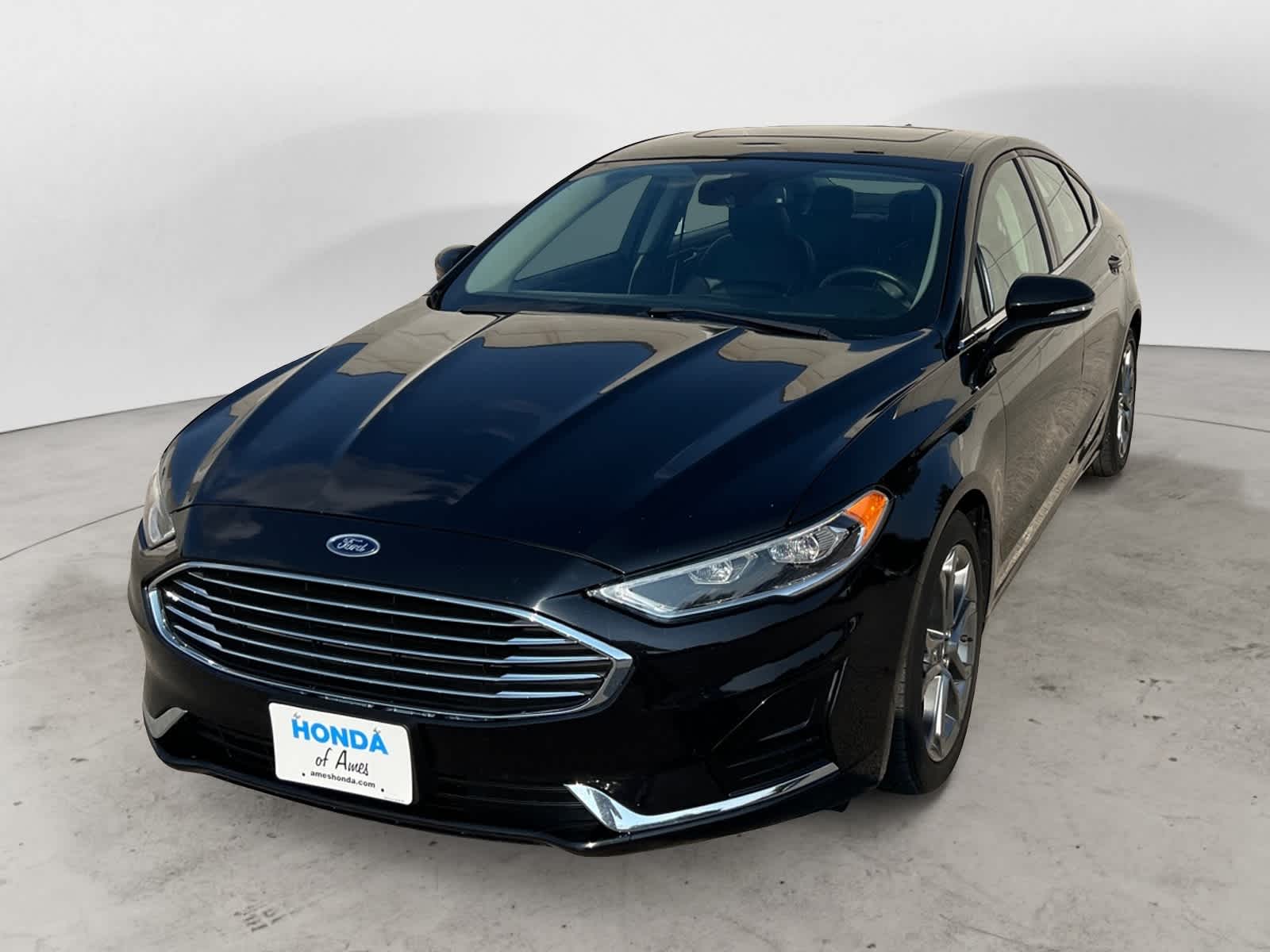 Thumbnail: 2020 Ford Fusion - 1