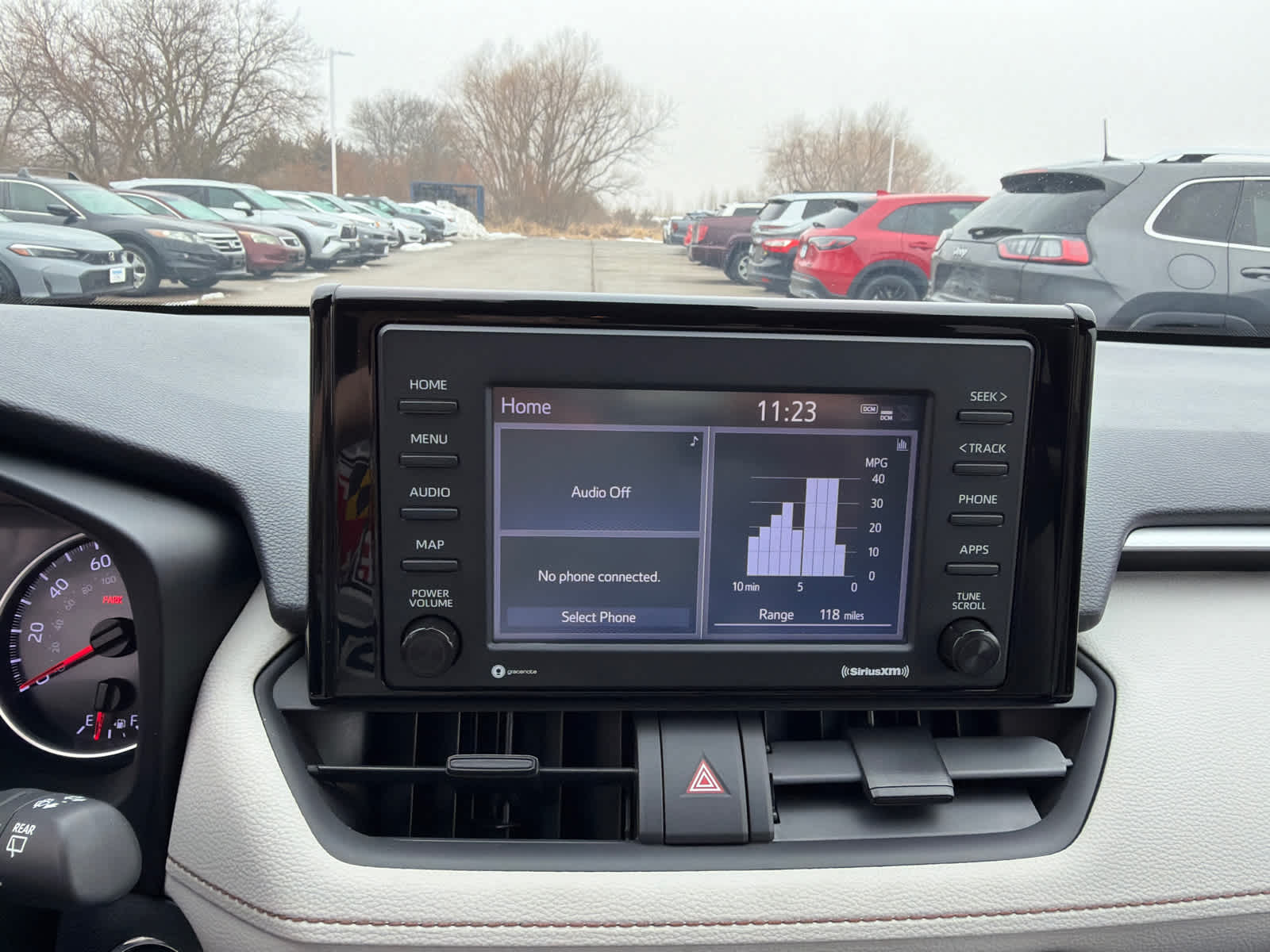 Thumbnail: 2021 Toyota RAV4 - 24