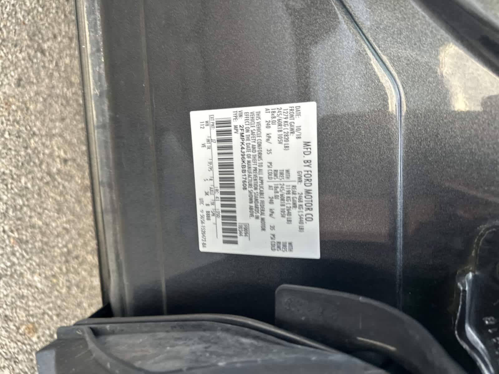 Thumbnail: 2019 Ford Edge - 18
