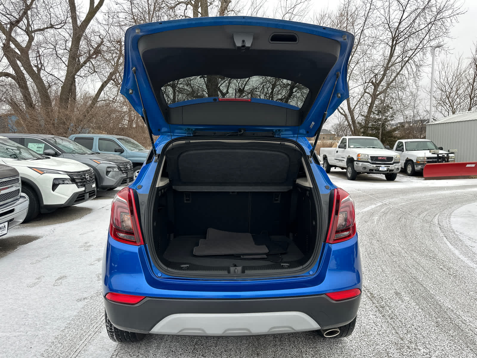 Thumbnail: 2017 Buick Encore - 10