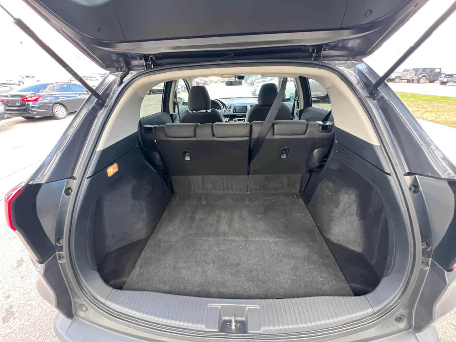 Thumbnail: 2021 Honda HR-V - 12