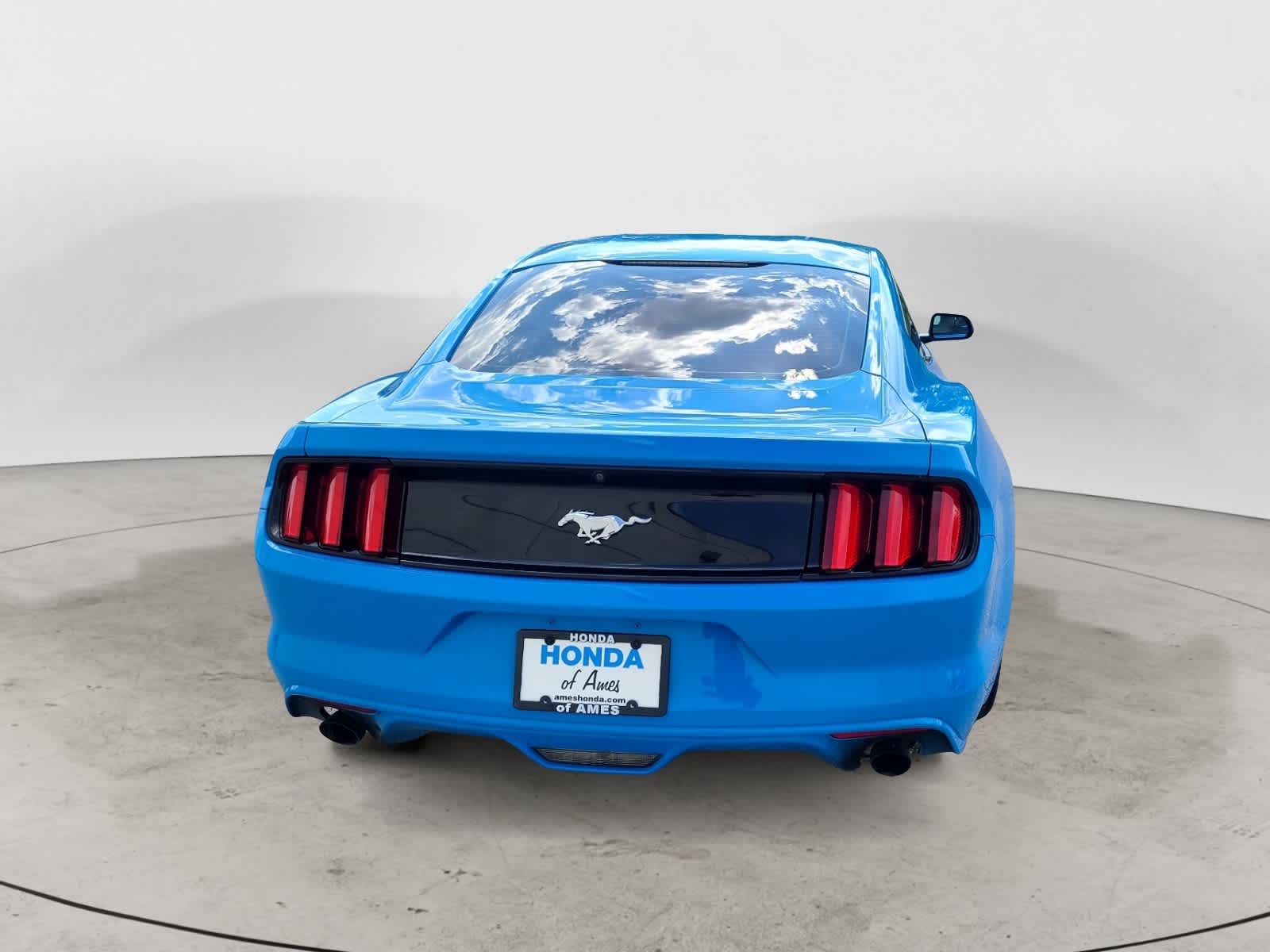 Thumbnail: 2017 Ford Mustang - 4