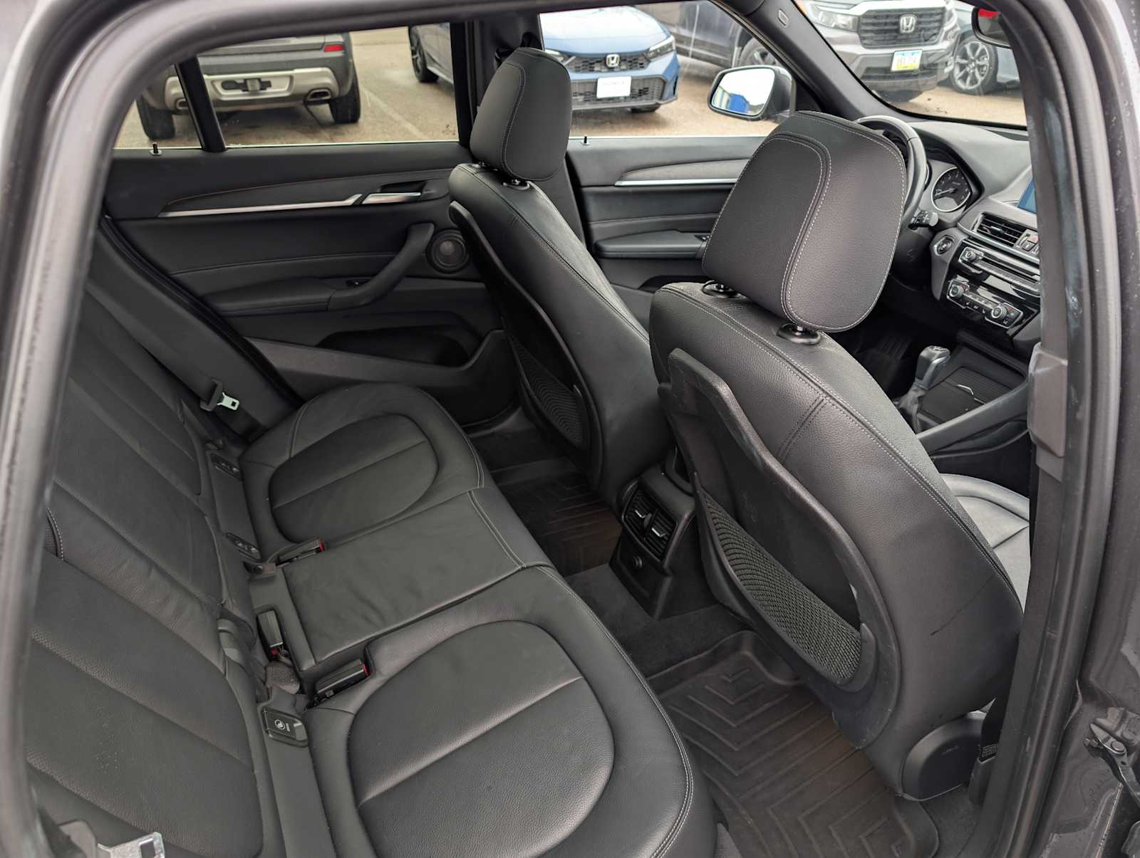 Thumbnail: 2018 BMW X1 - 11