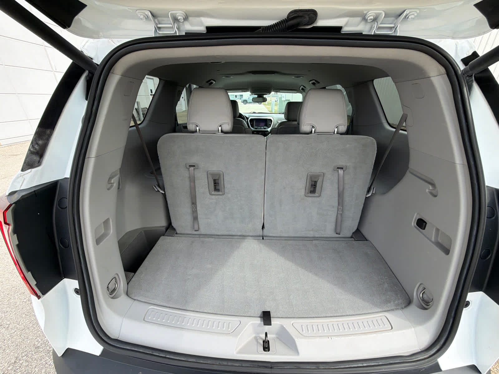 Thumbnail: 2020 GMC Acadia - 13