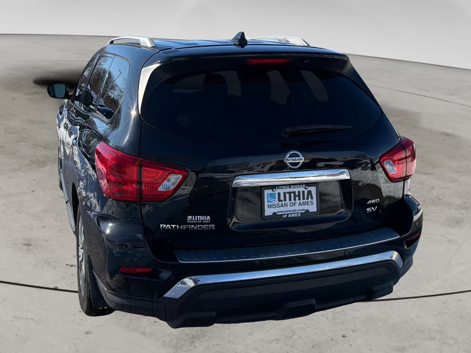 Thumbnail: 2020 Nissan Pathfinder - 3