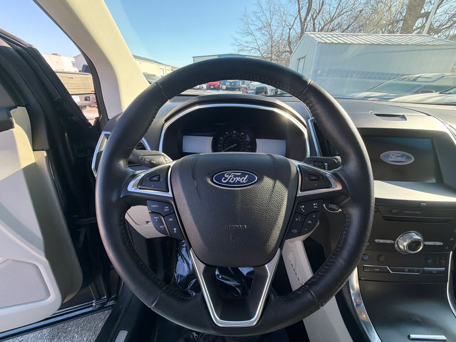 Thumbnail: 2019 Ford Edge - 21