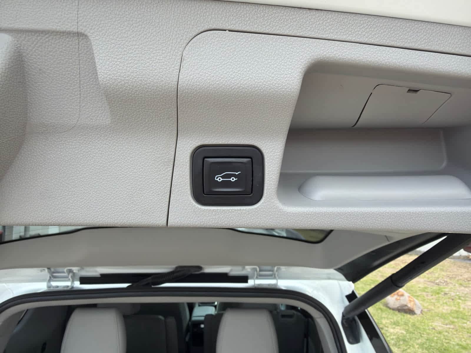 Thumbnail: 2020 GMC Acadia - 15