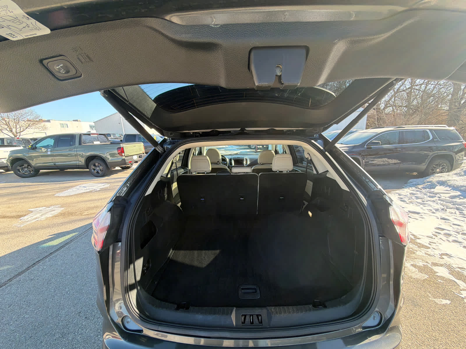 Thumbnail: 2019 Ford Edge - 11