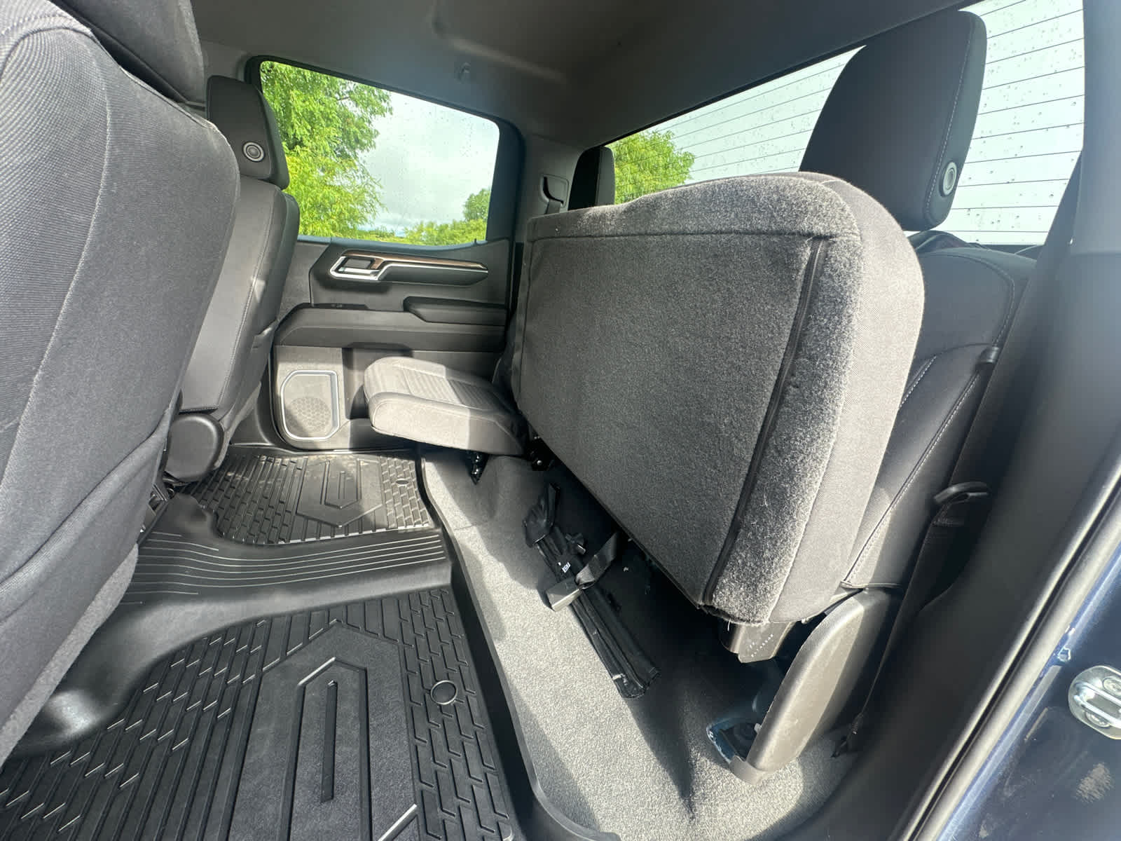 Thumbnail: 2023 Chevrolet Silverado 1500 - 25