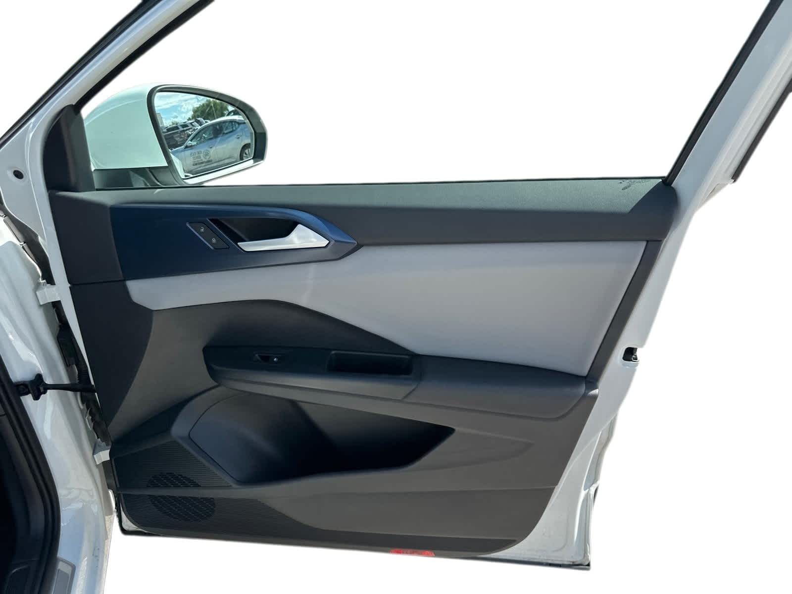 Thumbnail: 2022 Volkswagen Taos - 5