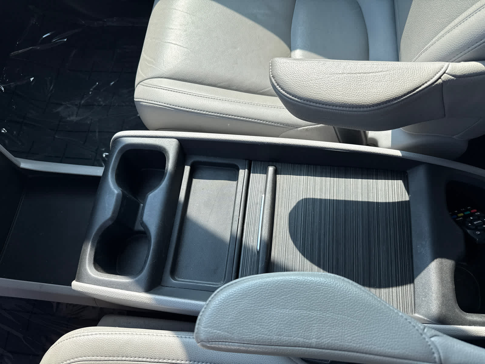 Thumbnail: 2018 Honda Odyssey - 21