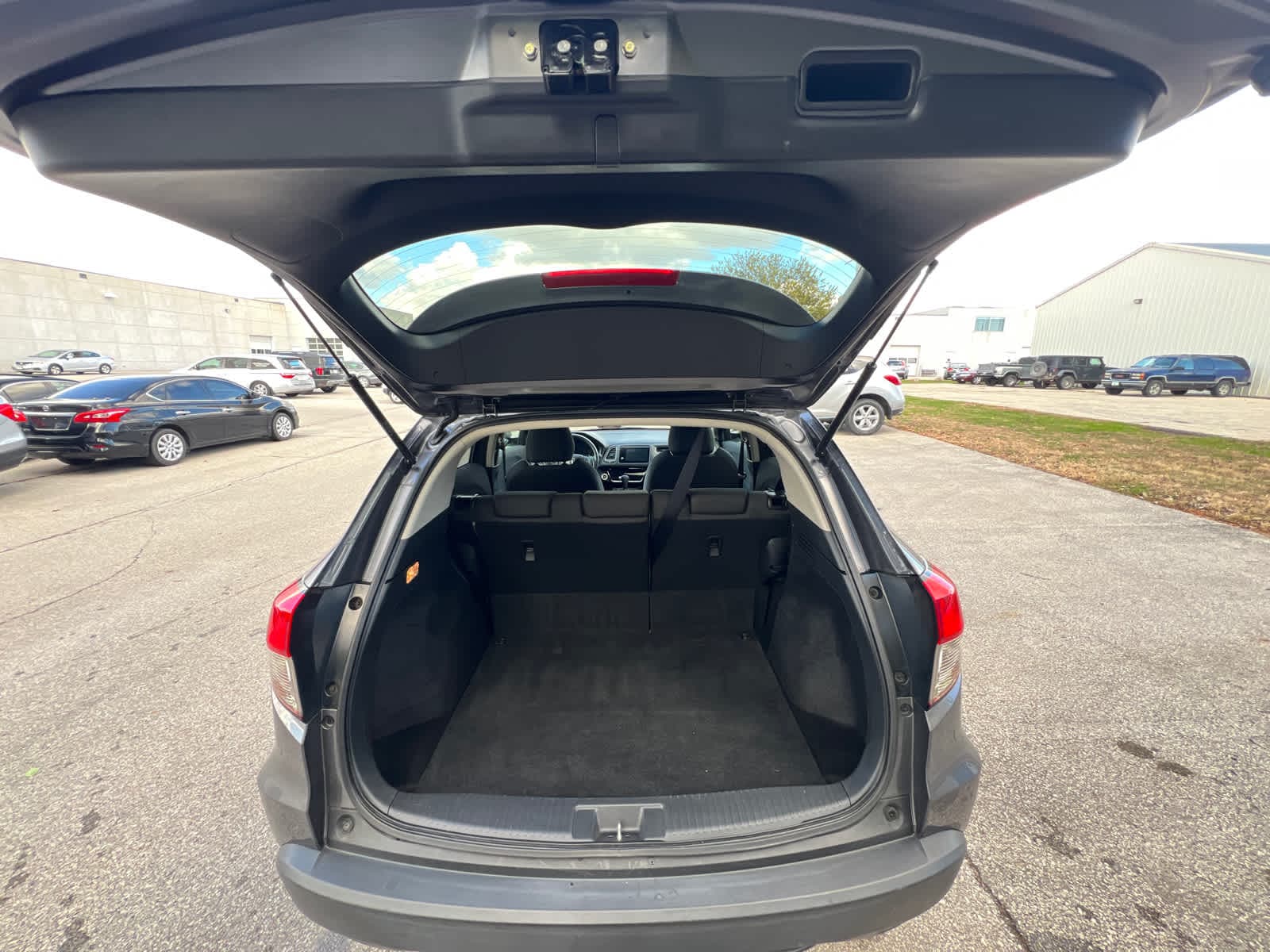 Thumbnail: 2021 Honda HR-V - 11