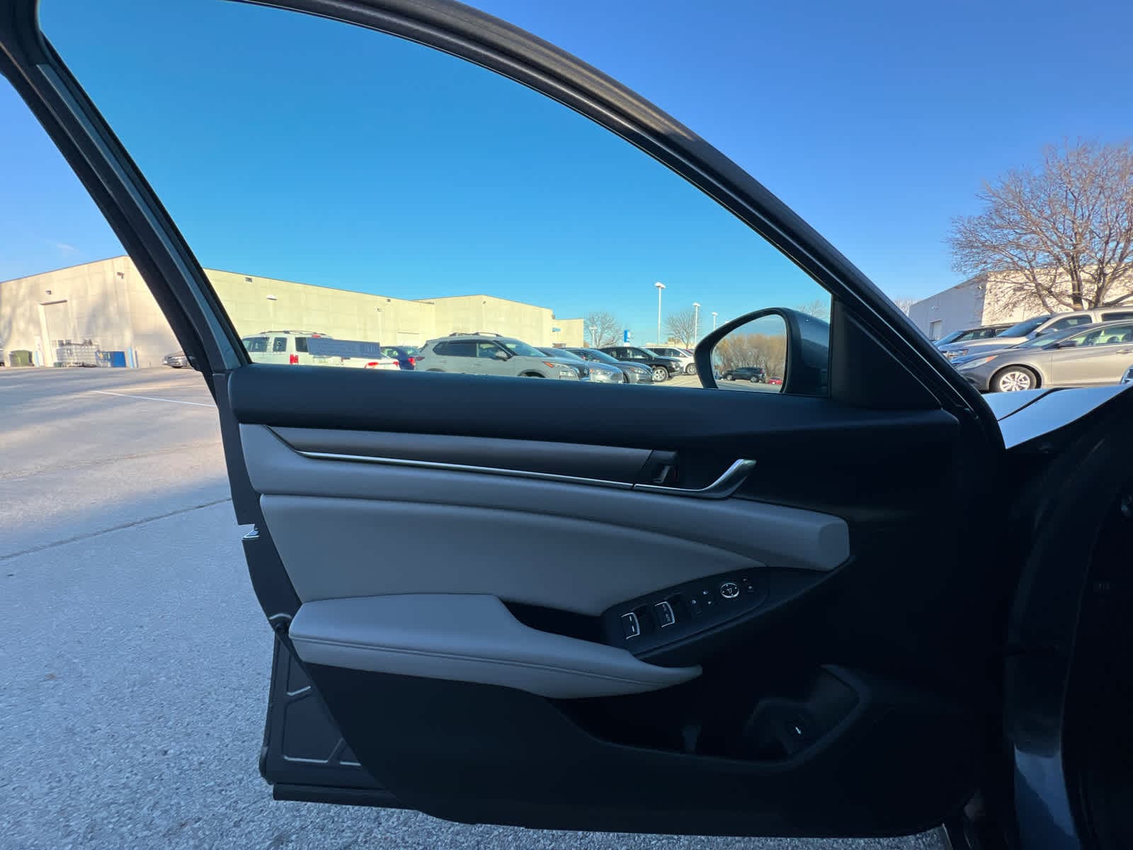 Thumbnail: 2020 Honda Accord - 15