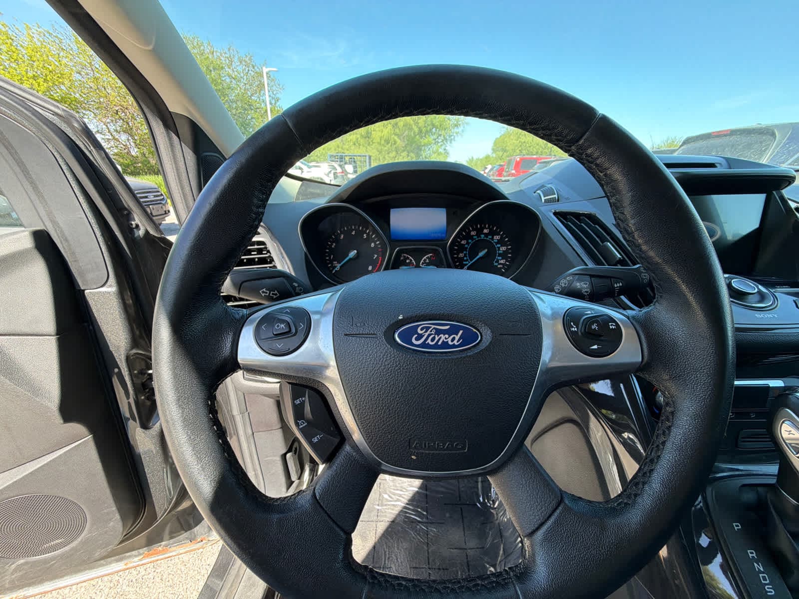 Thumbnail: 2016 Ford Escape - 19