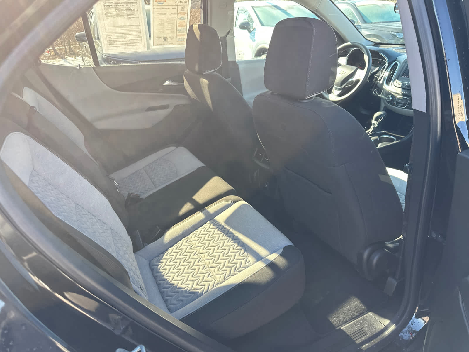 Thumbnail: 2023 Chevrolet Equinox - 8