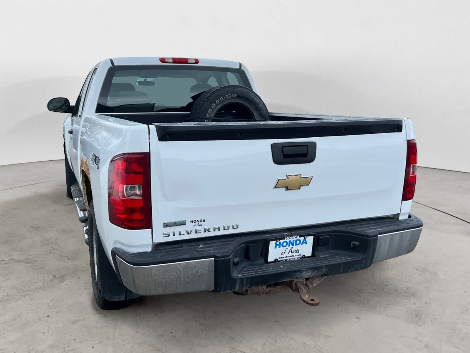 Thumbnail: 2011 Chevrolet Silverado 1500 - 3