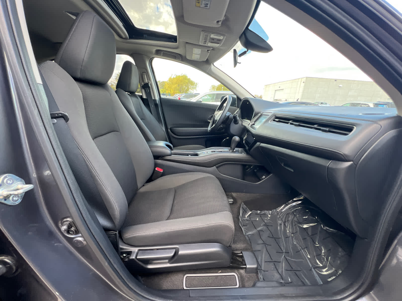 Thumbnail: 2021 Honda HR-V - 8