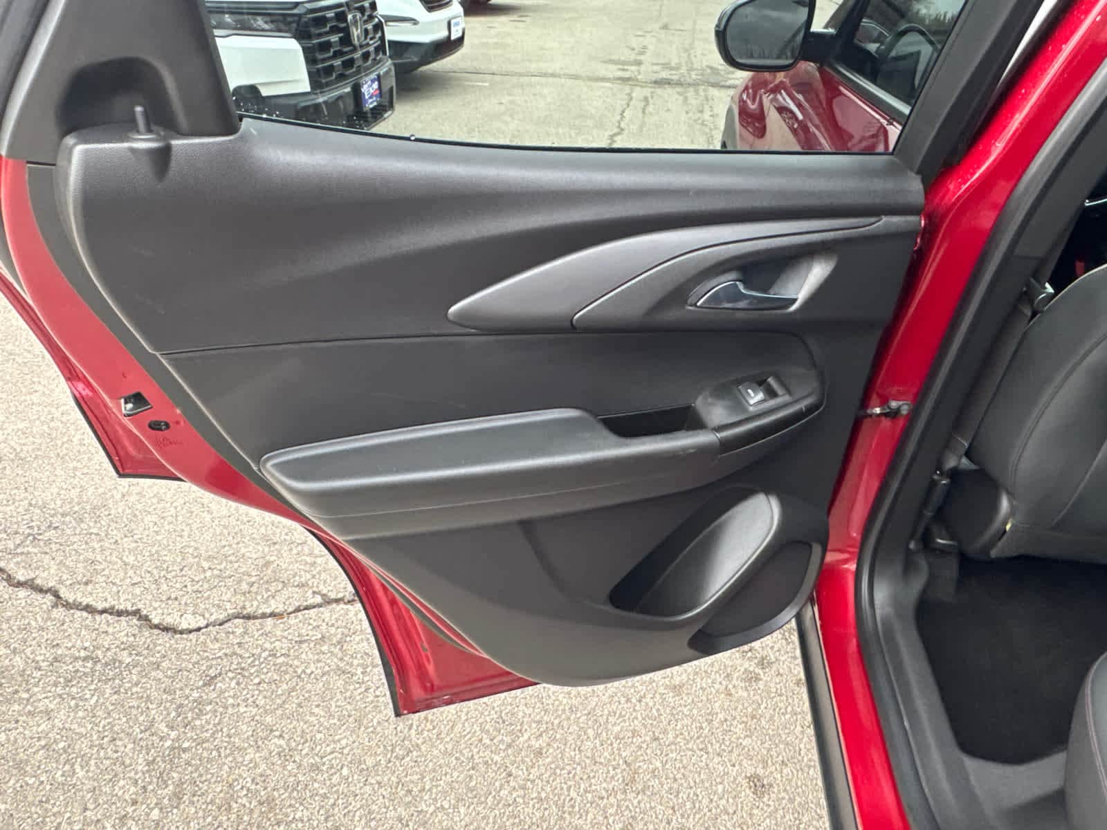 Thumbnail: 2021 Chevrolet TrailBlazer - 11