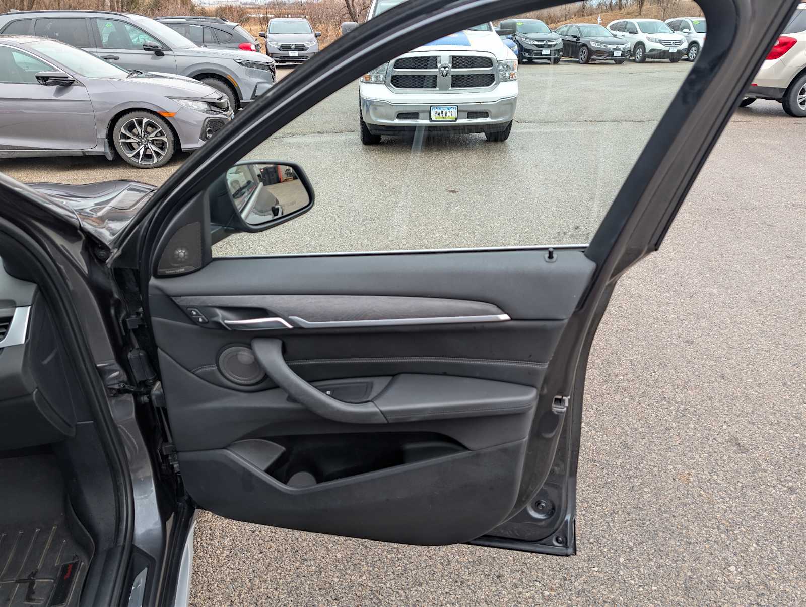 Thumbnail: 2018 BMW X1 - 12