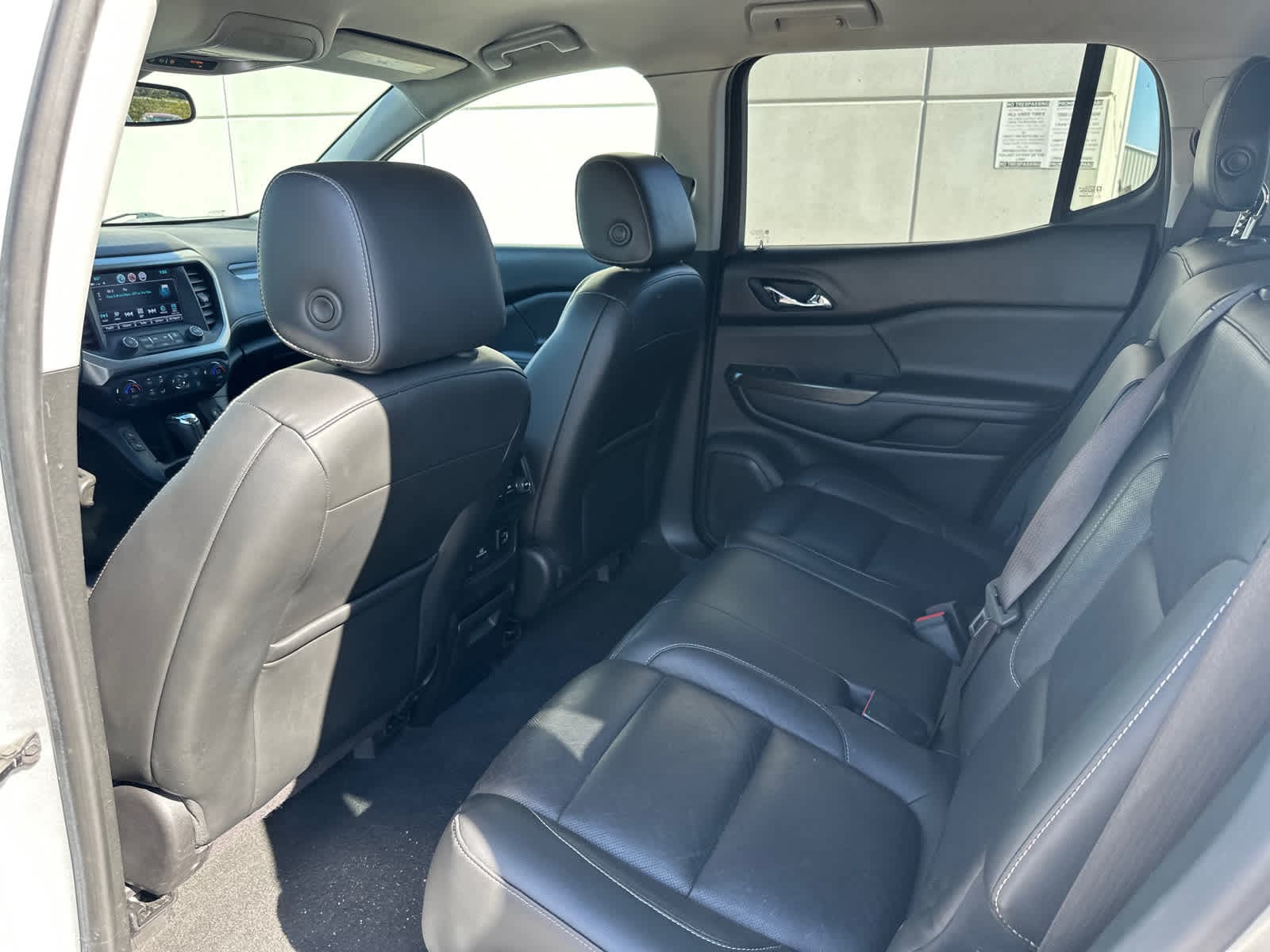 Thumbnail: 2017 GMC Acadia - 20