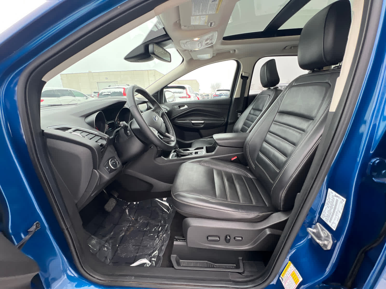 Thumbnail: 2019 Ford Escape - 17