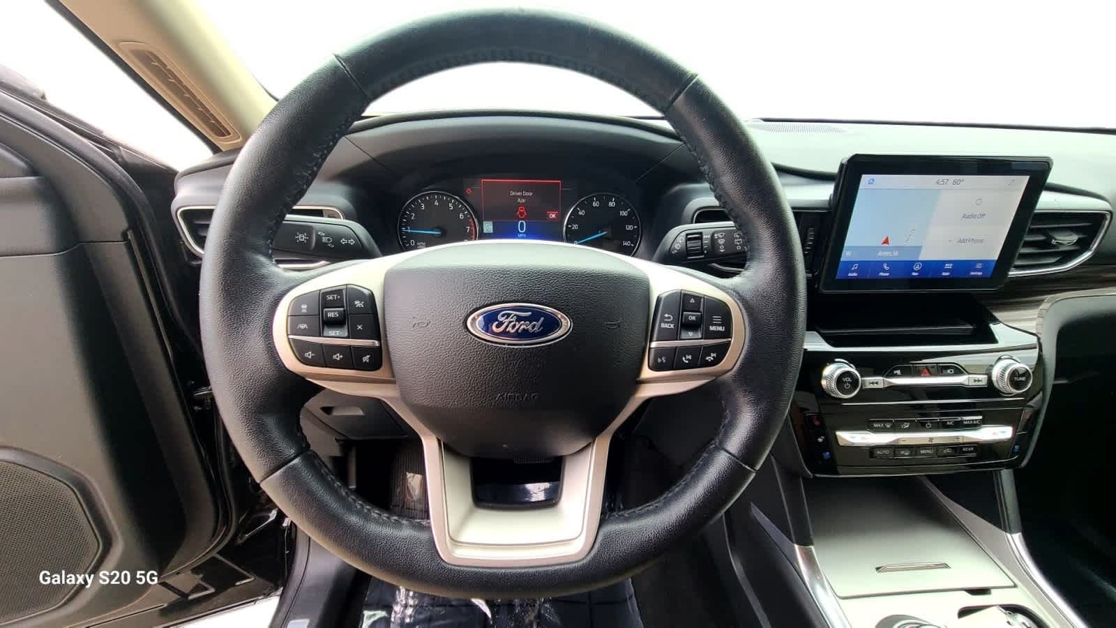 2022 Ford Explorer Limited - Photo 8