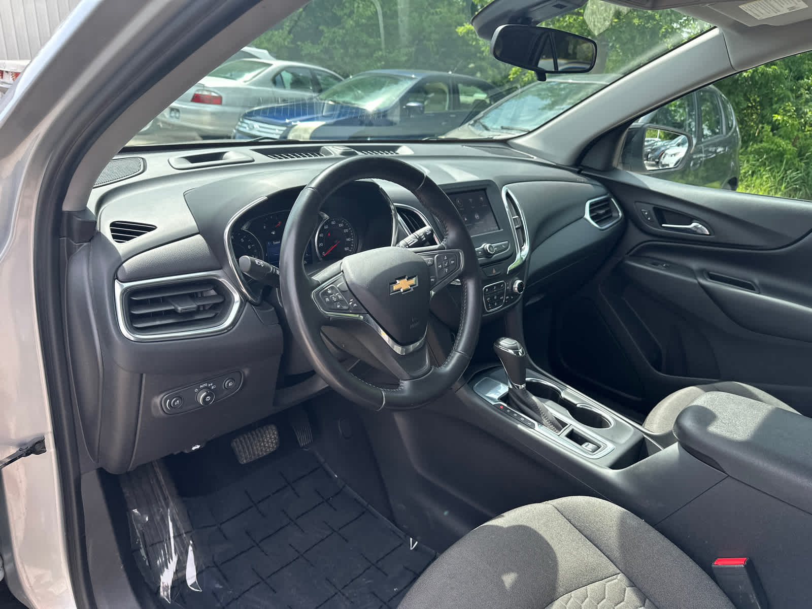 Thumbnail: 2020 Chevrolet Equinox - 13