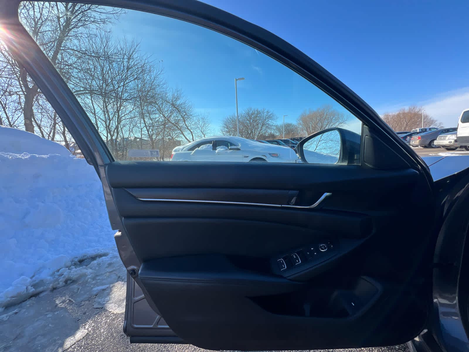 Thumbnail: 2018 Honda Accord - 15