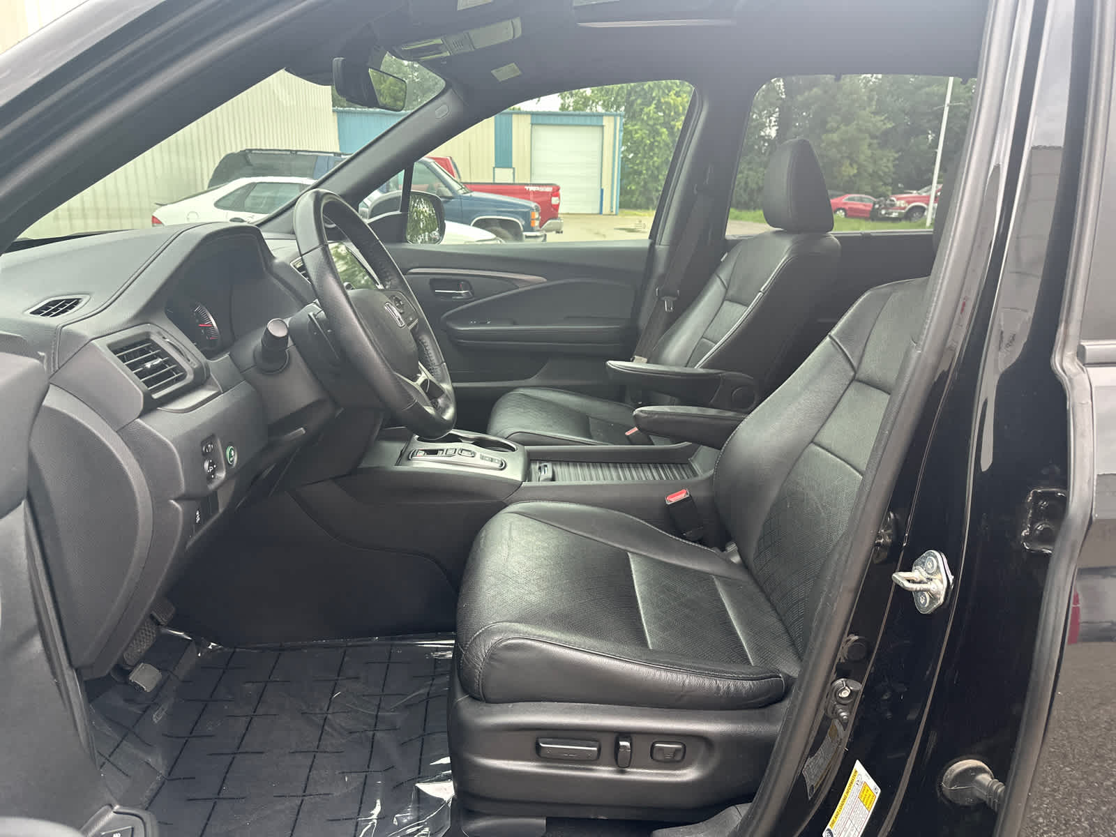 Thumbnail: 2019 Honda Passport - 11