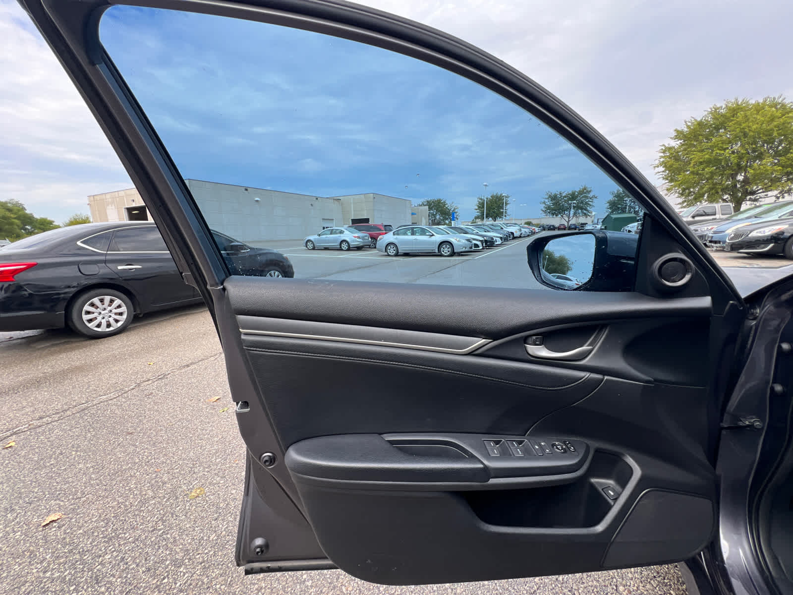 Thumbnail: 2016 Honda Civic - 13