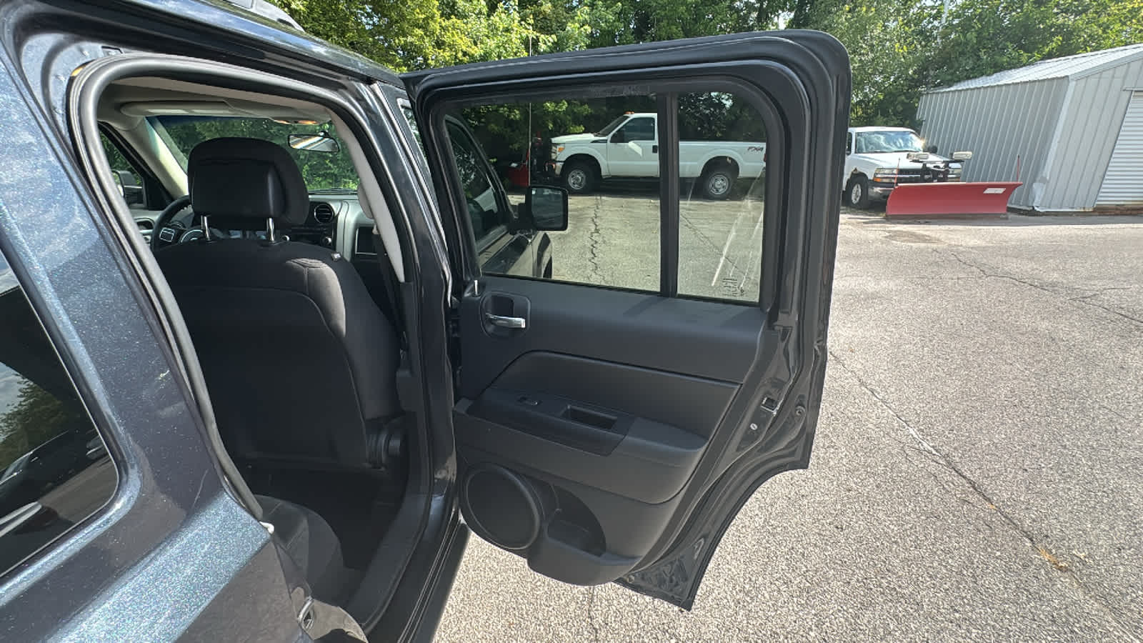 Thumbnail: 2014 Jeep Patriot - 9