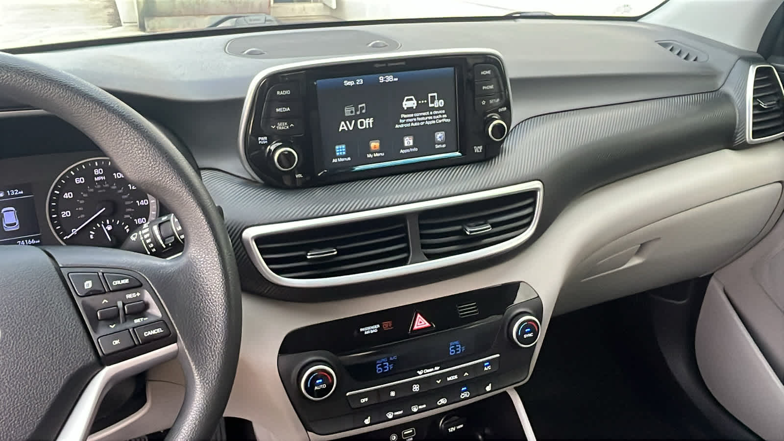 Thumbnail: 2019 Hyundai Tucson - 17