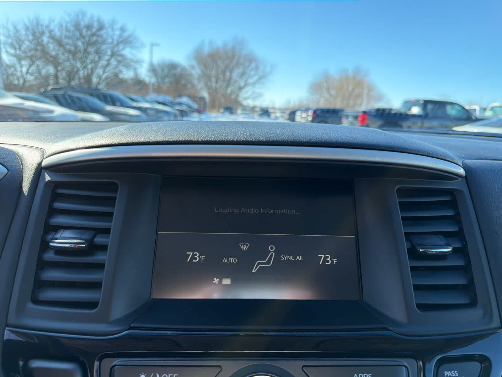 Thumbnail: 2020 Nissan Pathfinder - 26