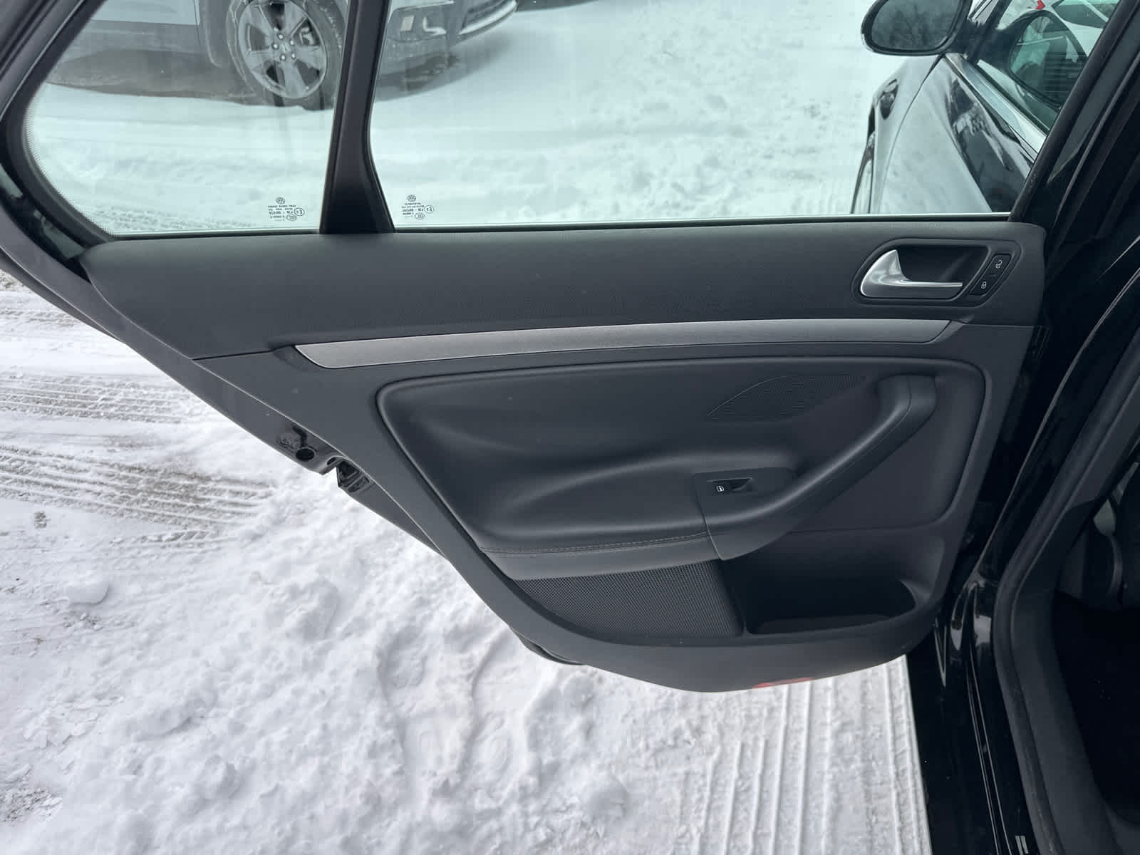 Thumbnail: 2008 Volkswagen Jetta - 11