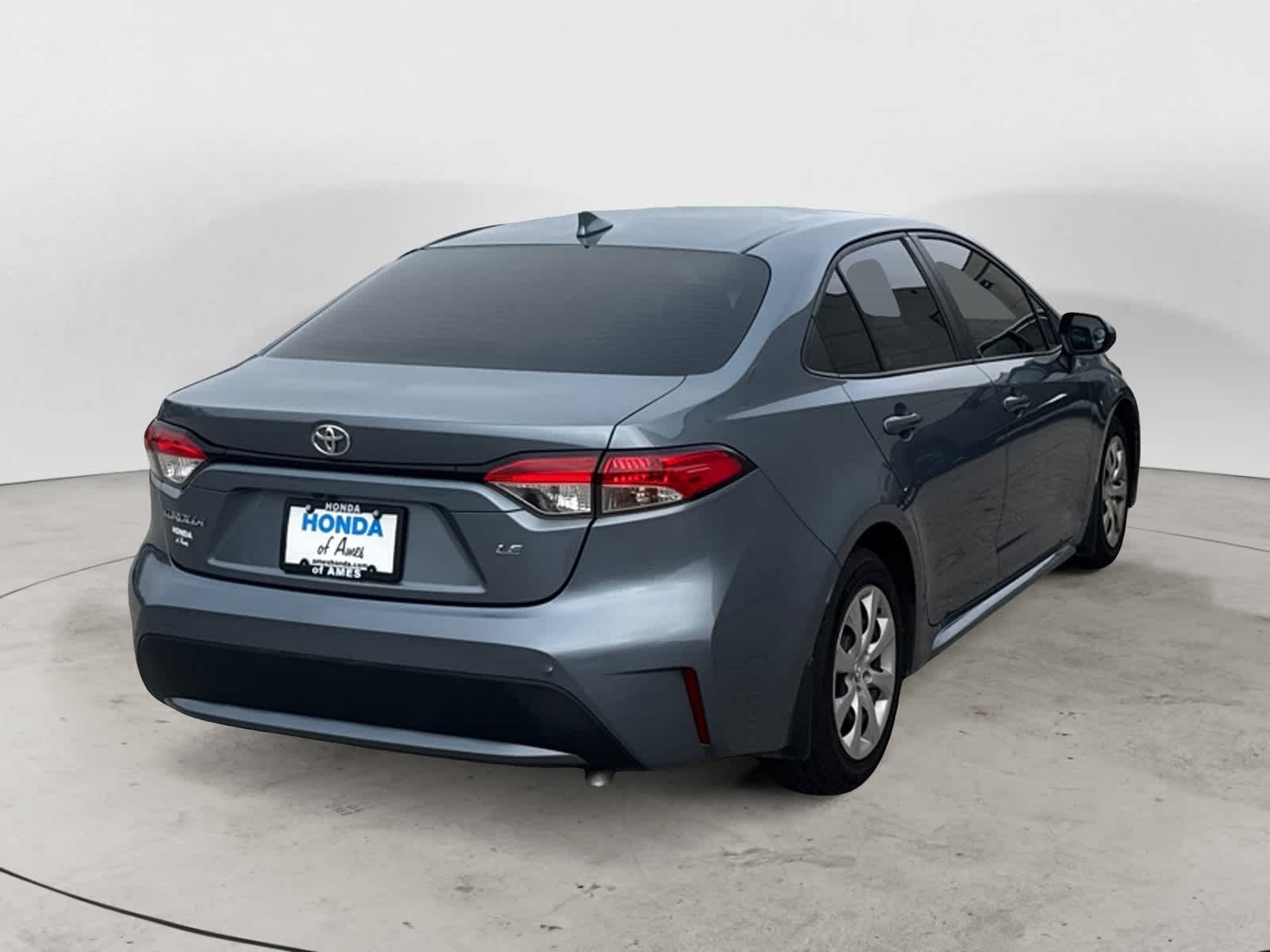 Thumbnail: 2022 Toyota Corolla - 5