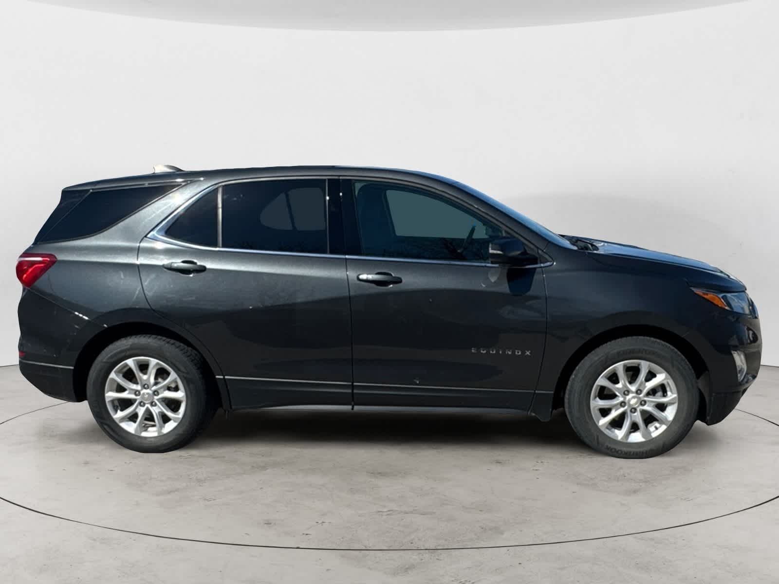 Thumbnail: 2018 Chevrolet Equinox - 5