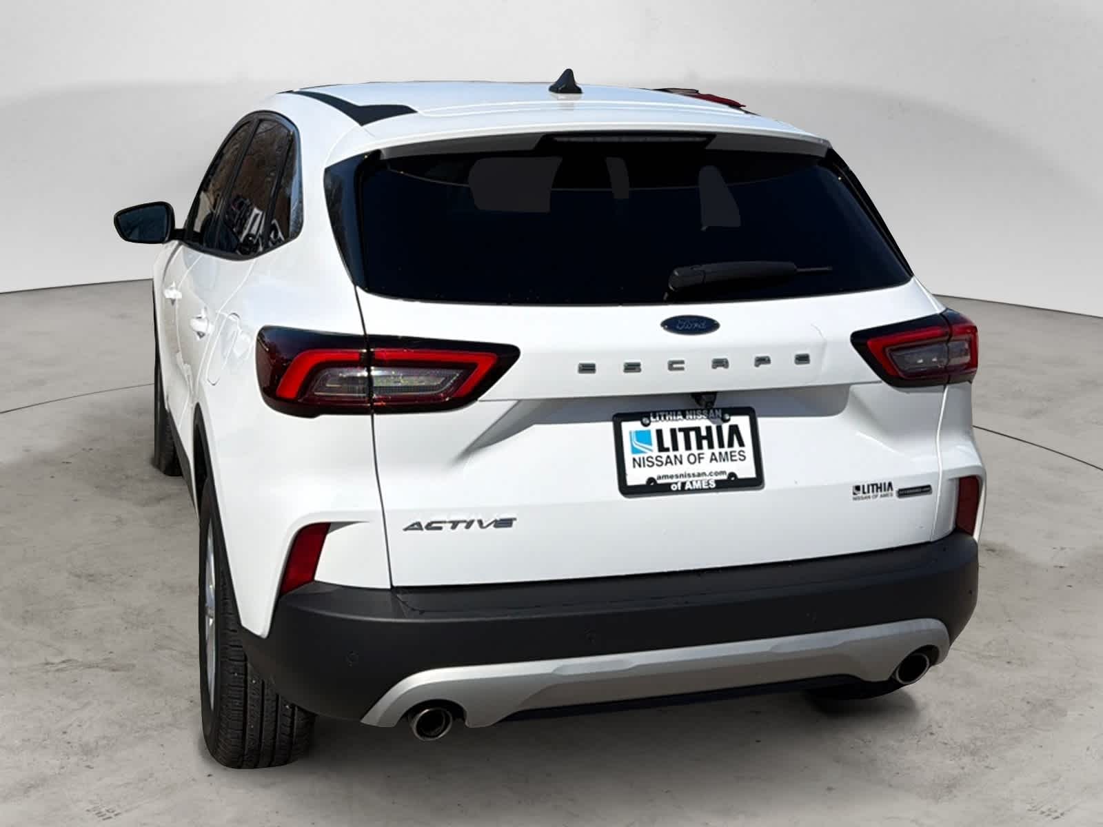 Thumbnail: 2023 Ford Escape - 4