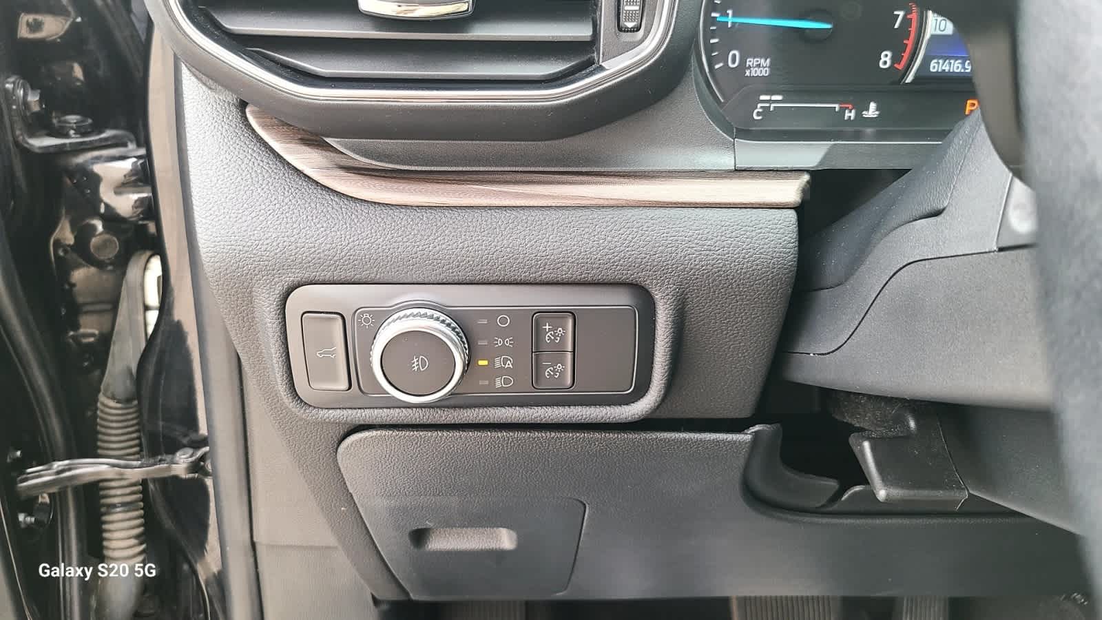 2022 Ford Explorer Limited - Photo 10
