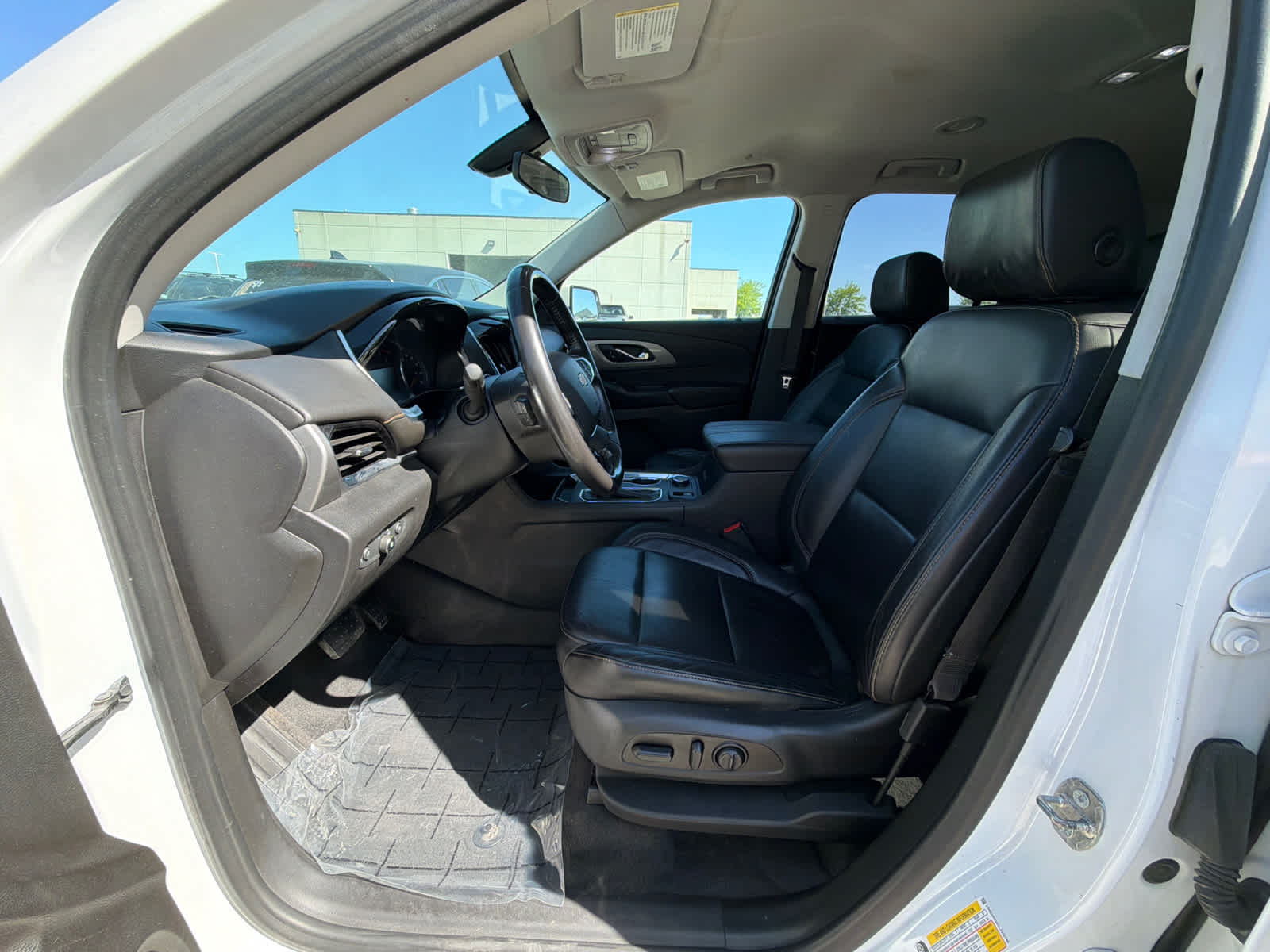 2020 Chevrolet Traverse 3LT - Photo 17
