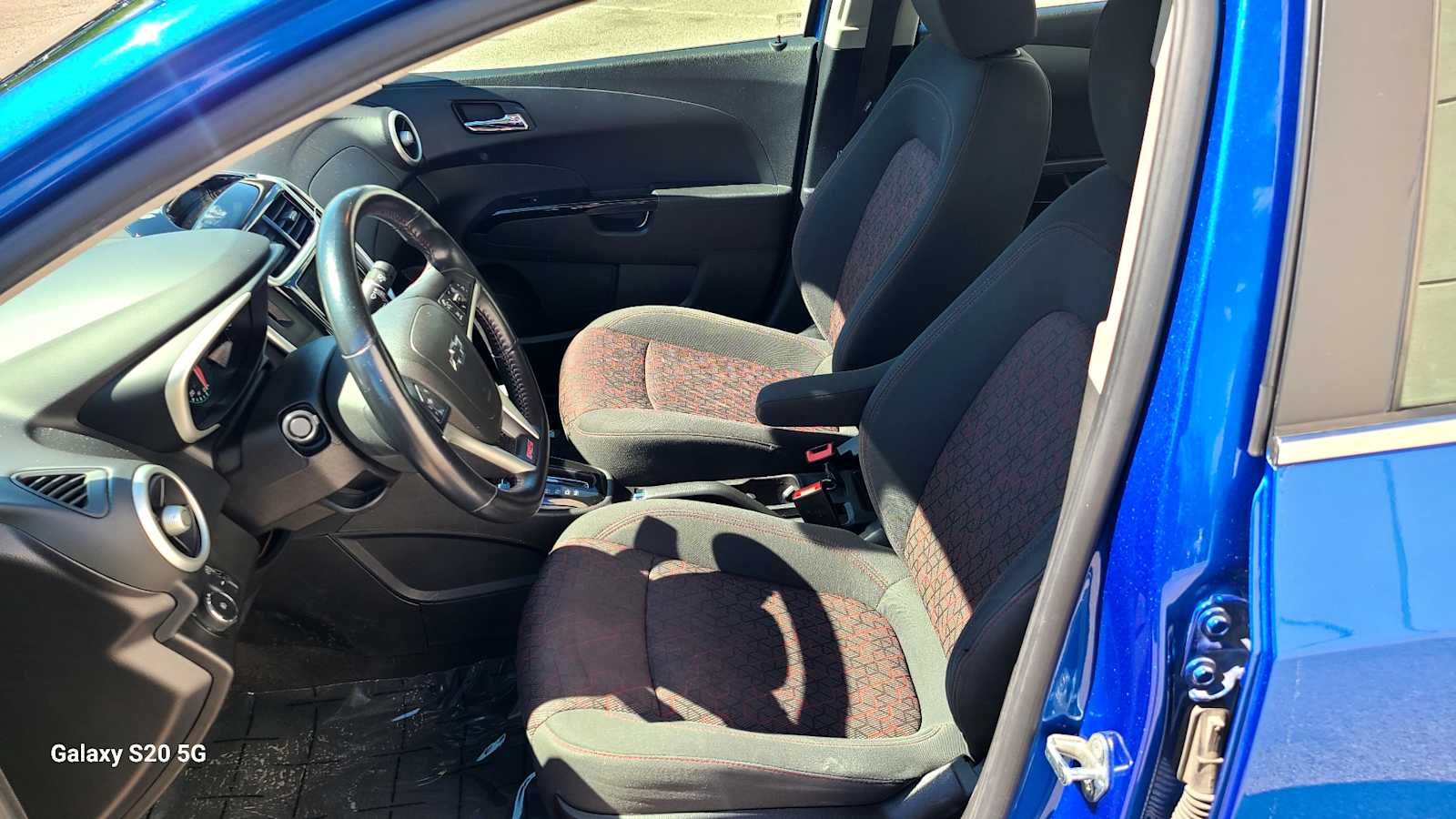 Thumbnail: 2018 Chevrolet Sonic - 10