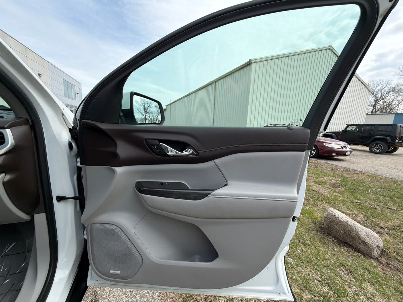 Thumbnail: 2020 GMC Acadia - 7