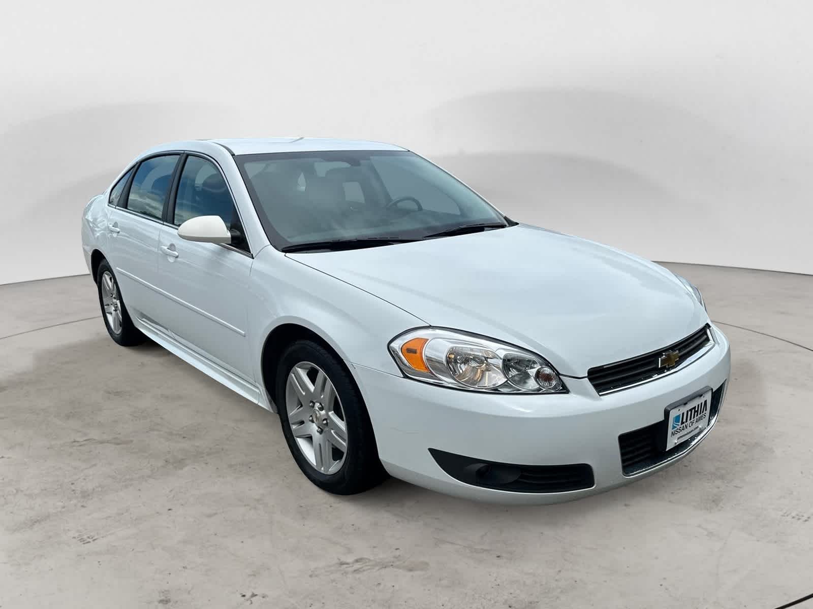 Thumbnail: 2011 Chevrolet Impala - 4
