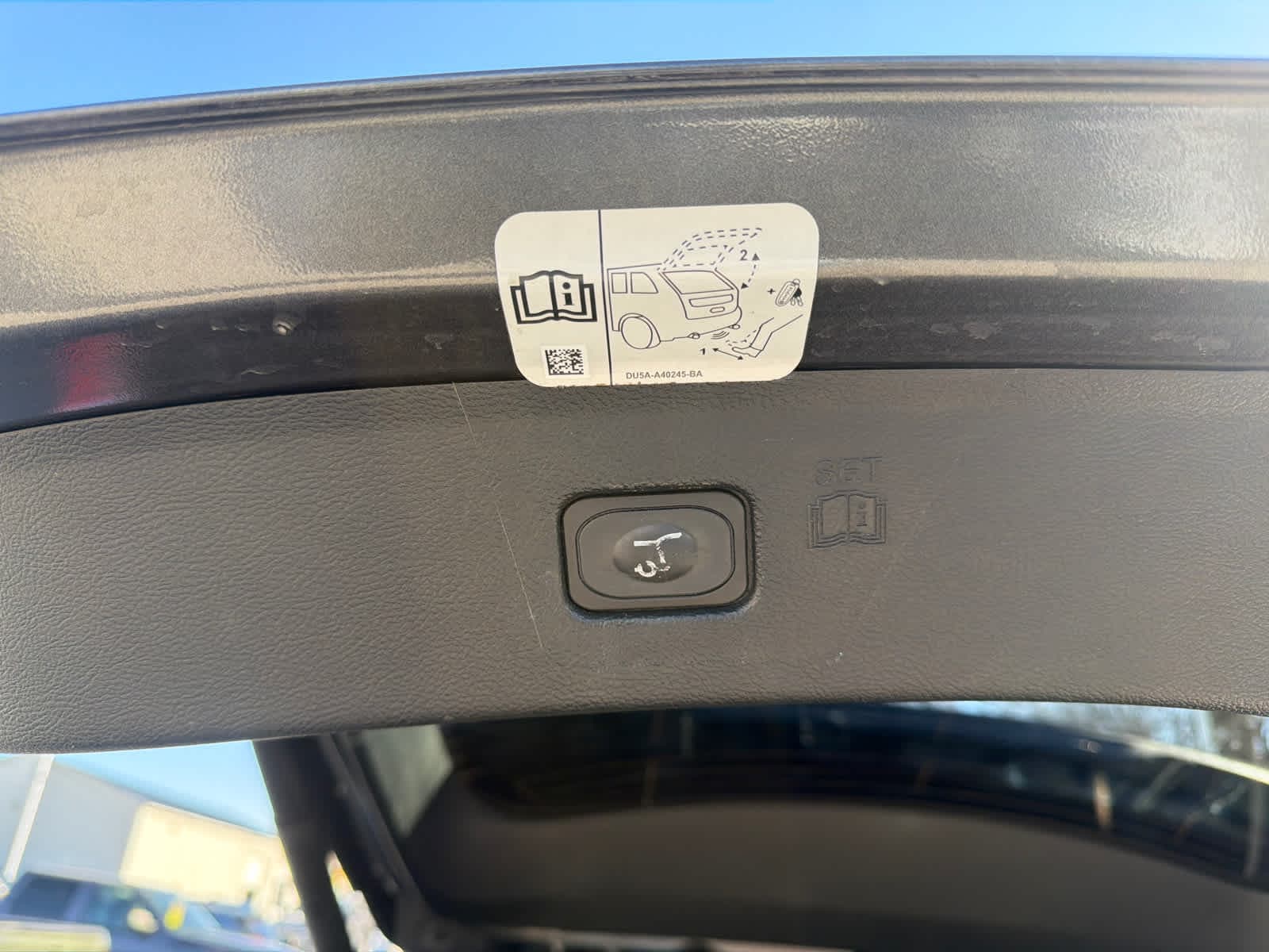 Thumbnail: 2019 Ford Edge - 13