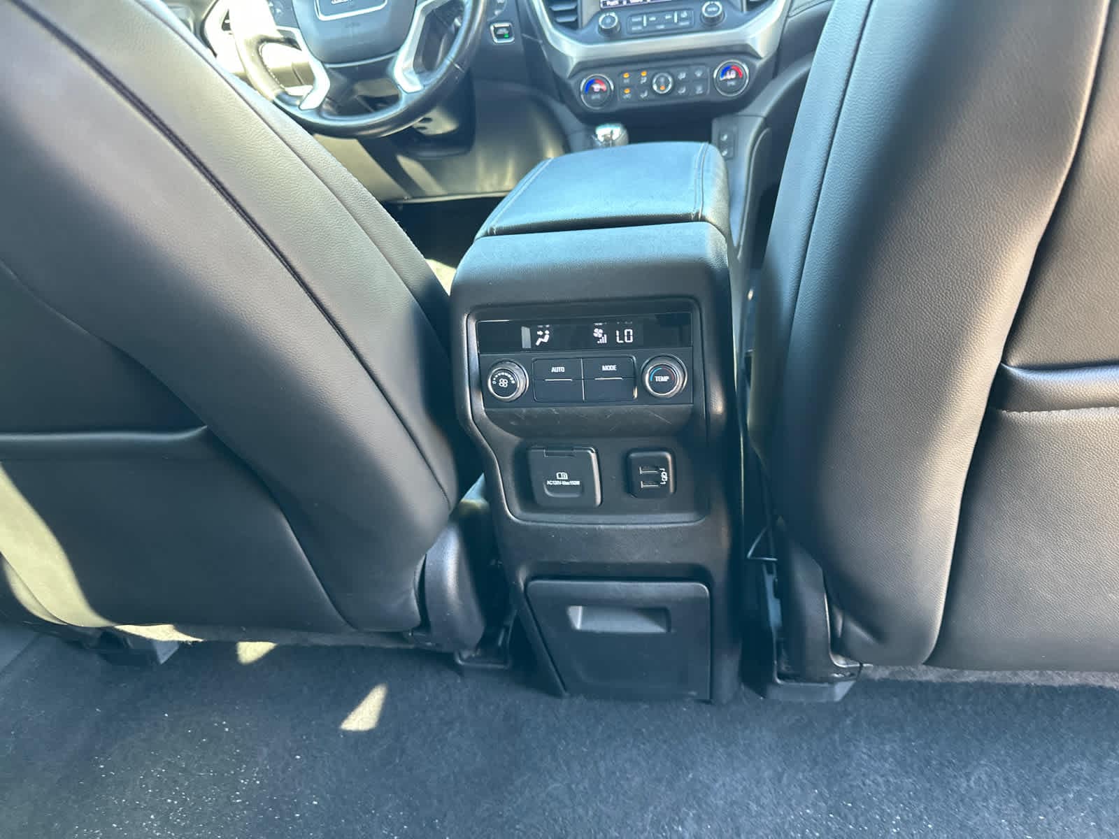 Thumbnail: 2017 GMC Acadia - 12