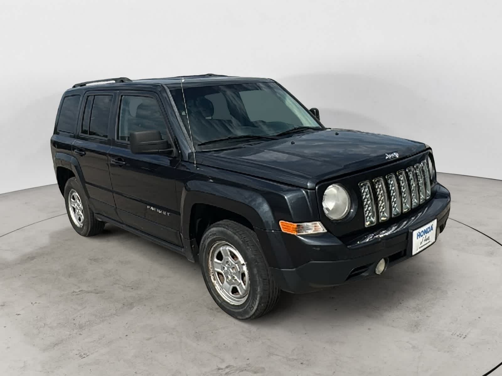 Thumbnail: 2014 Jeep Patriot - 6