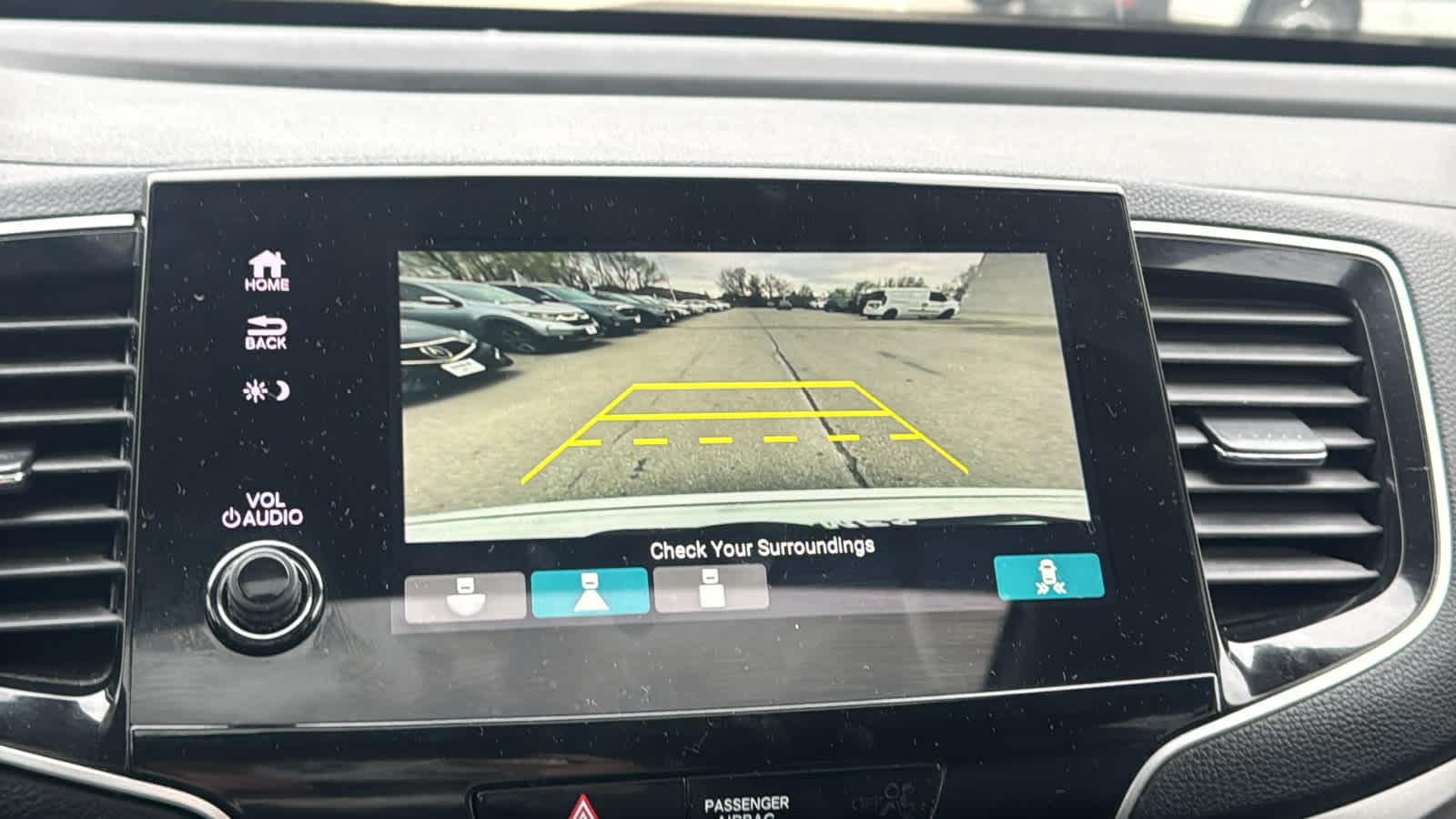 Thumbnail: 2021 Honda Pilot - 26