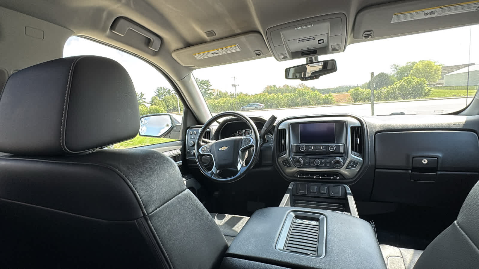 Thumbnail: 2018 Chevrolet Silverado 1500 - 10