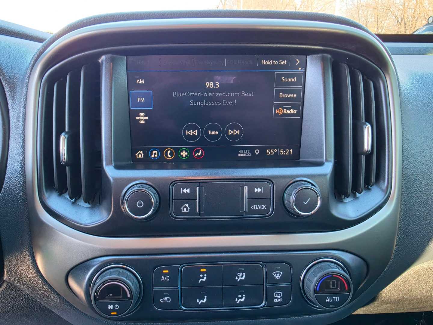 Thumbnail: 2021 Chevrolet Colorado - 20